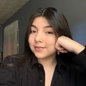 Meet your Posher, Leslie